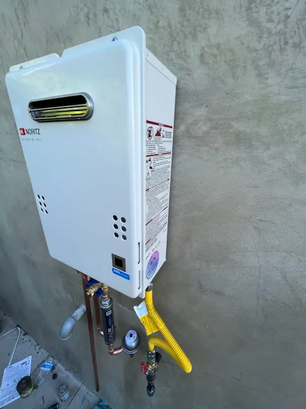 Tankless water heater installation for Hunchberger Corners homes